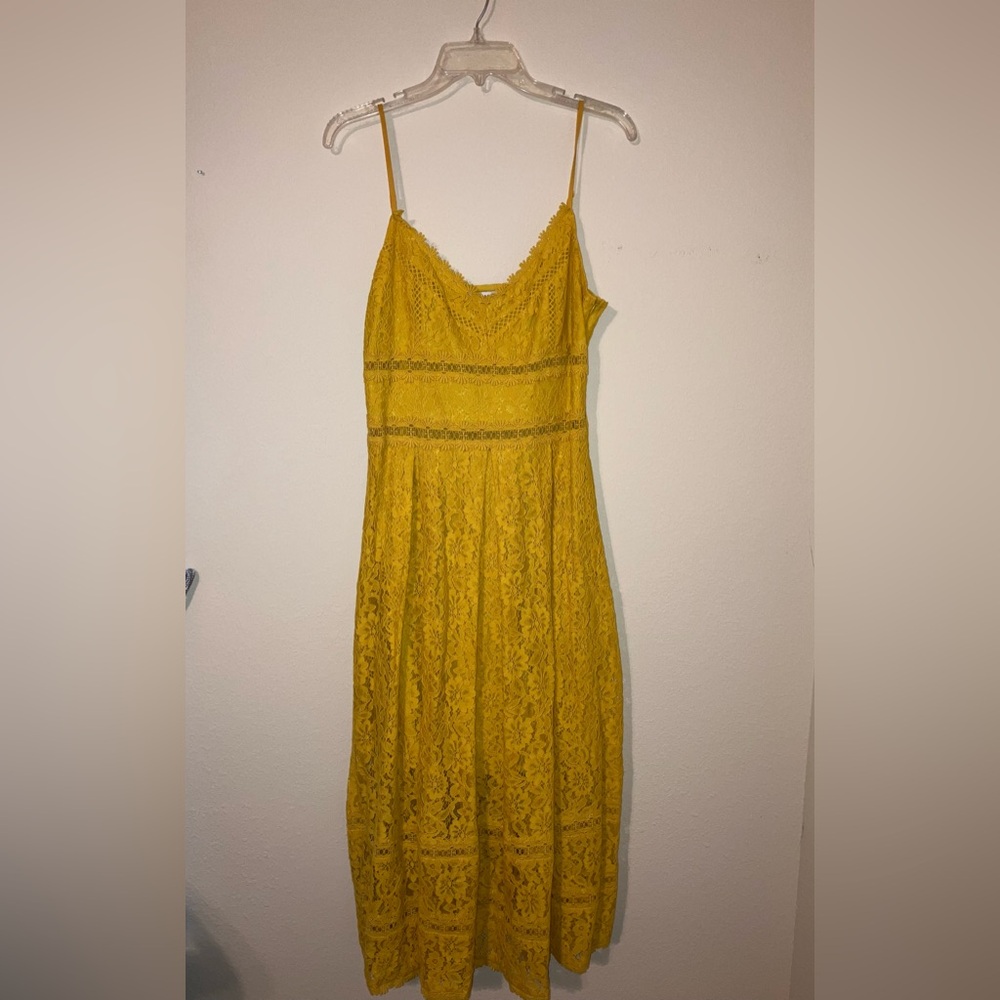 NSR Dress Women’s Large Yellow Maxi Spaghetti Strap